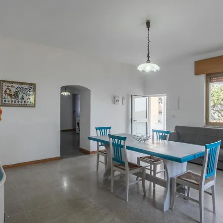 Holiday home Awesome In With Outdoor Swimming Pool Modica